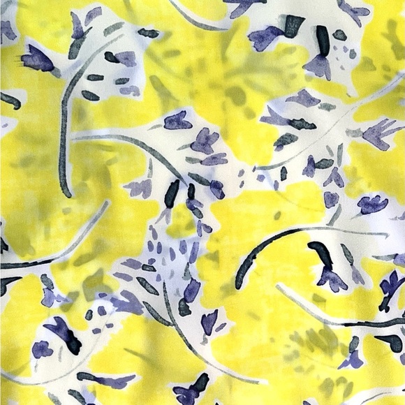 CAbi Stevie short sleeve bright flowy floral spring/summer blouse/top size M - Picture 6 of 11